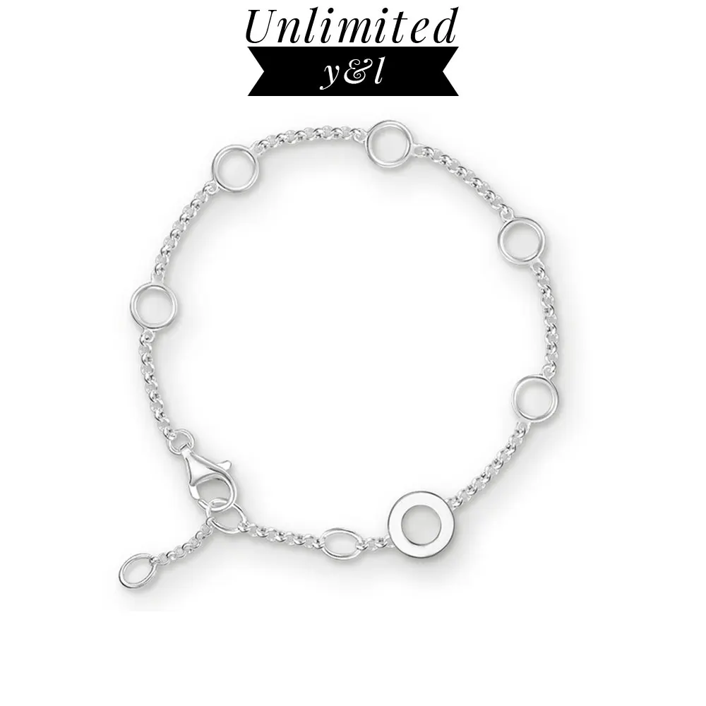 Basic Chain Link Bracelets with Circle Carrier Trendy Style Charm Bracelets Silver Fashion Jewelry for Women Men 2018 Brand New
Basic Chain Link Bracelets with Circle Carrier Trendy Style Charm Bracelets Silver Fashion Jewelry for Women Men 2018 Brand New
