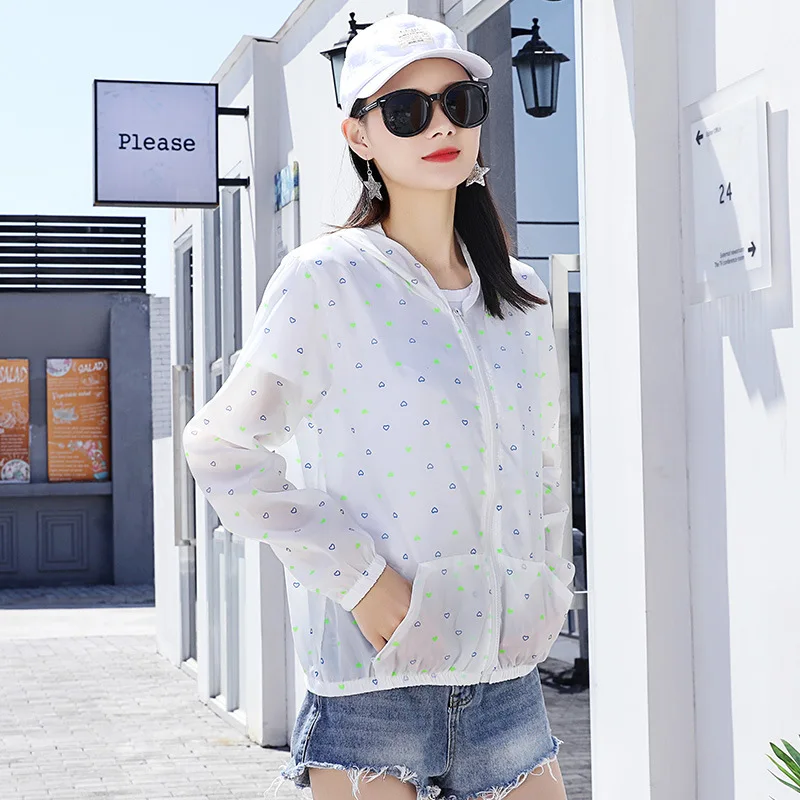 Summer Sun Protection Suit UV Fast Drying Printing Thin Section Short Hooded Skin Coat
Summer Sun Protection Suit UV Fast Drying Printing Thin Section Short Hooded Skin Coat