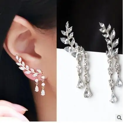 e 308 1 pair of women's fashion gold / silver aerodynamic tassel long crystal earrings ladies jewelry accessories factory direct
e 308 1 pair of women's fashion gold / silver aerodynamic tassel long crystal earrings ladies jewelry accessories factory direct