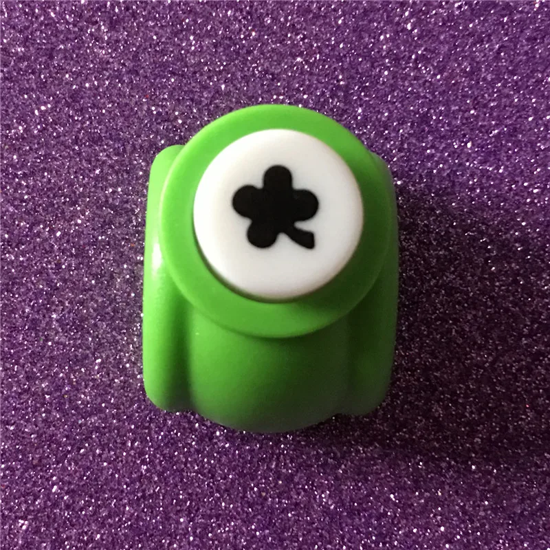 3/8 inch four-leaf clover craft punch DIY hole punch puncher Kids scrapbook paper cutter scrapbooking punches Embossing device
3/8 inch four-leaf clover craft punch DIY hole punch puncher Kids scrapbook paper cutter scrapbooking punches Embossing device