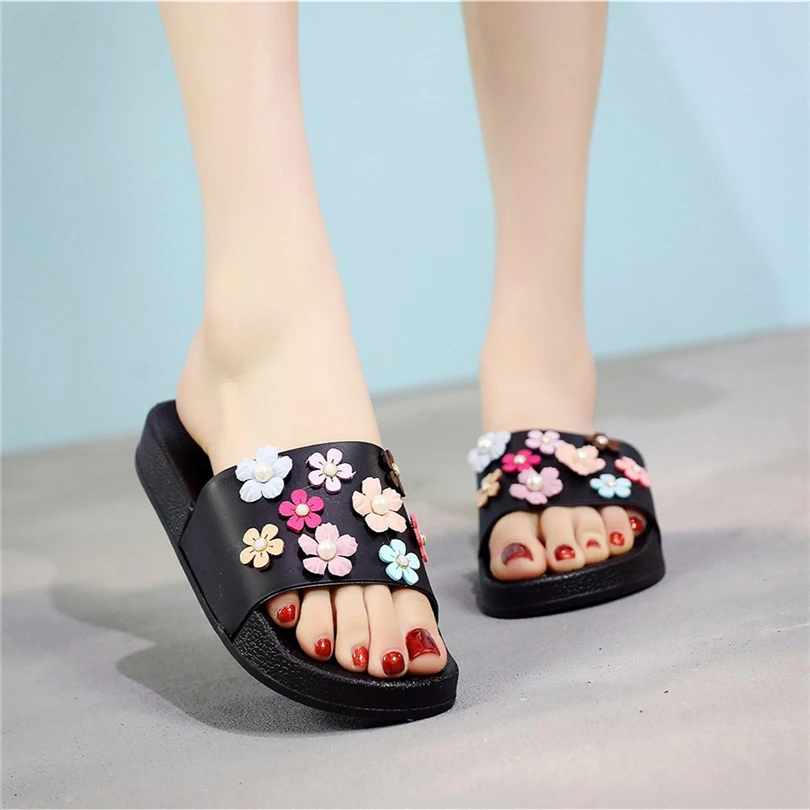 2019 Summer Flip Flops Women Fashion Flower Flat Thick Slippers Sandals Beach Bath Shoes Home&Outdoor Slipper For Lady Girls A30
2019 Summer Flip Flops Women Fashion Flower Flat Thick Slippers Sandals Beach Bath Shoes Home&Outdoor Slipper For Lady Girls A30