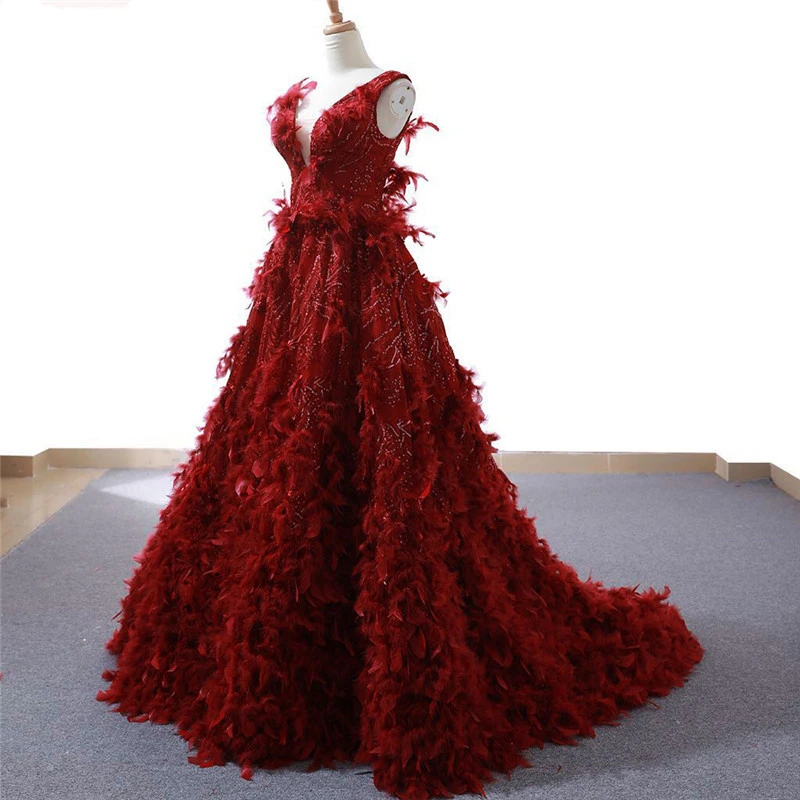 New Red Feathers Sequins Bride Evening Dress 2019 Slim Deep-V High-end Fashion Sexy Formal Prom Evening Gowns Real Photo
New Red Feathers Sequins Bride Evening Dress 2019 Slim Deep-V High-end Fashion Sexy Formal Prom Evening Gowns Real Photo