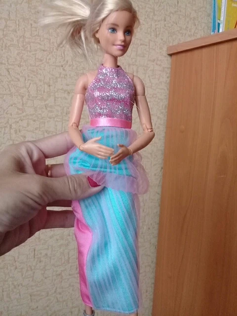 23