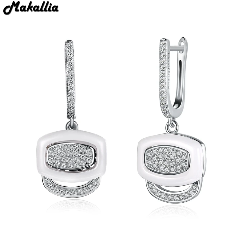 2017 New 925 Sterling Silver black and white Novel geometric ceramics Dazzling Droplets Clear CZ Drop Earrings Fashion Jewelry
2017 New 925 Sterling Silver black and white Novel geometric ceramics Dazzling Droplets Clear CZ Drop Earrings Fashion Jewelry