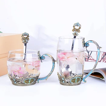 Creative enamel cups home heat-resistant glass high-grade flower mug coffee cup crystal glass cup birthday gift Cup with spoon
Creative enamel cups home heat-resistant glass high-grade flower mug coffee cup crystal glass cup birthday gift Cup with spoon