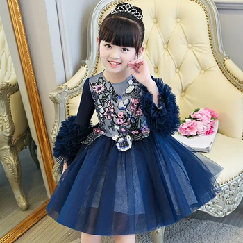 Princess Girls Dresses Ball Gown Costume Autumn Winter 2017 New Embroidery Evening Dress for girl Three Quarter Sleeve JF255
Princess Girls Dresses Ball Gown Costume Autumn Winter 2017 New Embroidery Evening Dress for girl Three Quarter Sleeve JF255