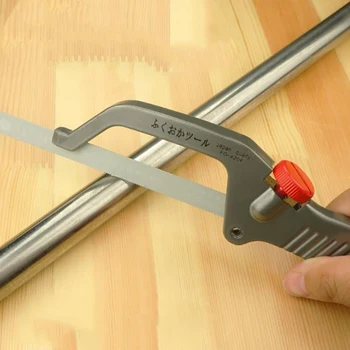 Mini hacksaw frame small saw woodworking small saw household hand pull flower saw blade
Mini hacksaw frame small saw woodworking small saw household hand pull flower saw blade