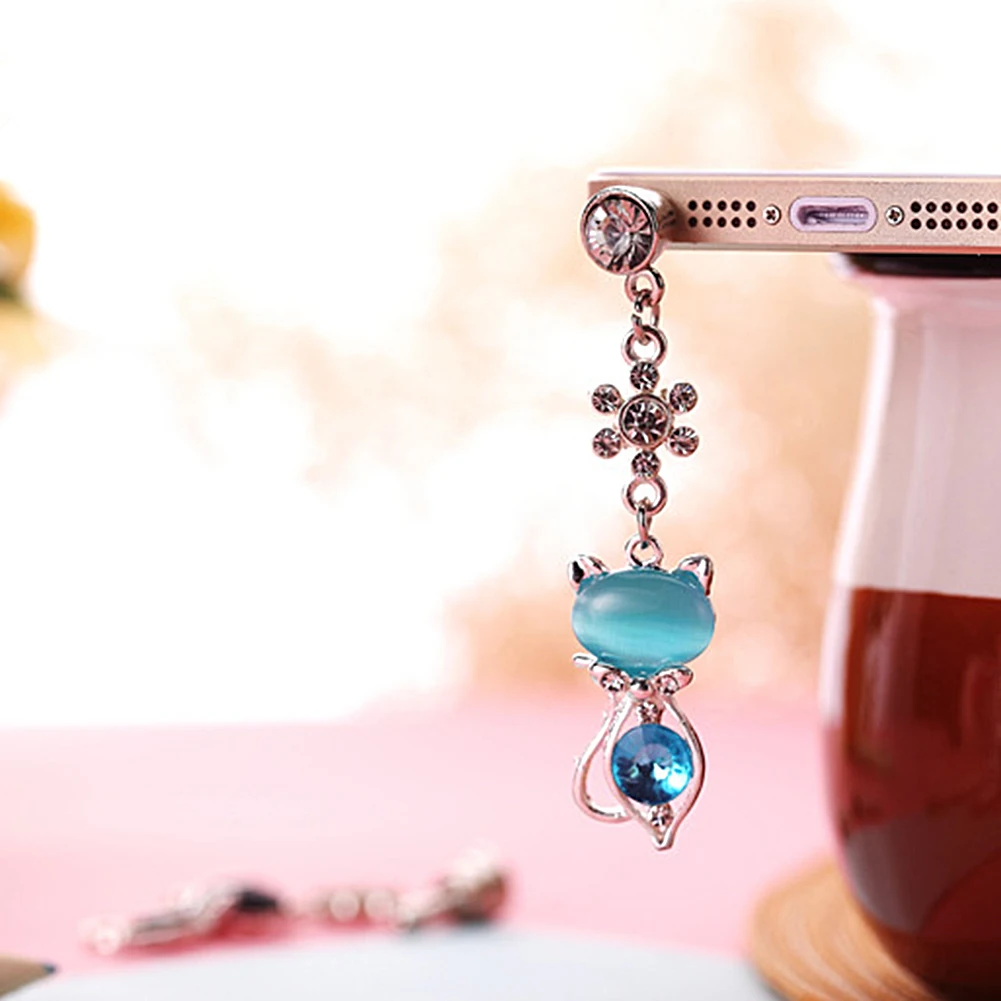 Rhinestone Cat Anti-dust Headphones Dustproof Plug For Iphone For Samsung And Universal Mobile Phone Earphone 3.5mm Dust Plug
Rhinestone Cat Anti-dust Headphones Dustproof Plug For Iphone For Samsung And Universal Mobile Phone Earphone 3.5mm Dust Plug