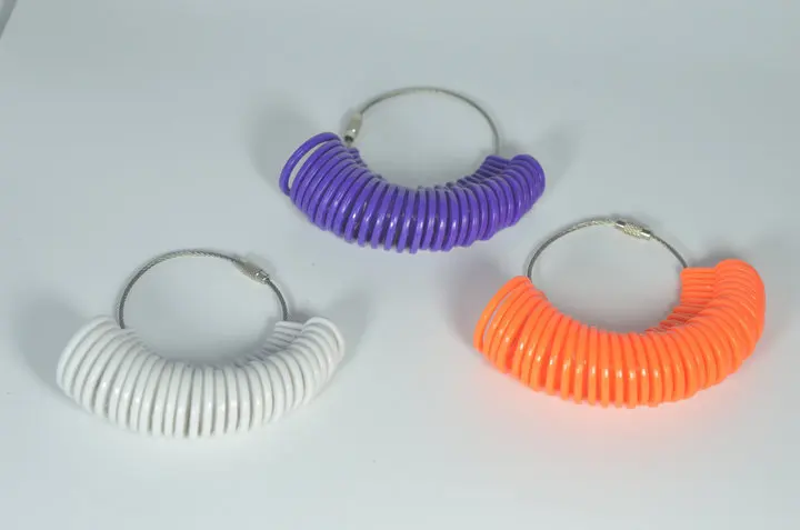 Ring Sizers Wholesale EU US UK Plastic Circle Finger Sizing Set Jewelry Tool Equipment Men Women Finger Ring Measurement Gauge
Ring Sizers Wholesale EU US UK Plastic Circle Finger Sizing Set Jewelry Tool Equipment Men Women Finger Ring Measurement Gauge