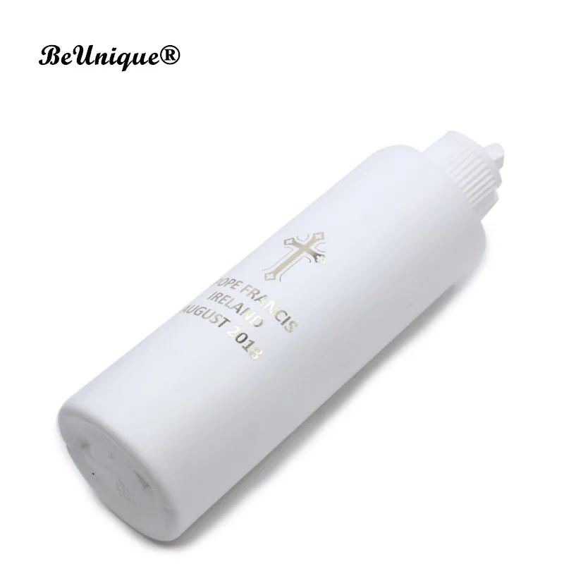 Easter holy water bottle 250ML Christian Religious Article Gilding Cross Printing Ireland August 2018 Round plastic bottle
Easter holy water bottle 250ML Christian Religious Article Gilding Cross Printing Ireland August 2018 Round plastic bottle
