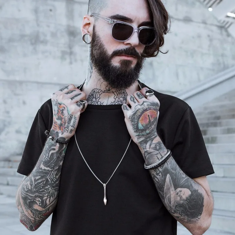 Men Weapon Spearhead Shuriken Pendant in Stainless Steel Silverly Necklace with 24 inch
Men Weapon Spearhead Shuriken Pendant in Stainless Steel Silverly Necklace with 24 inch