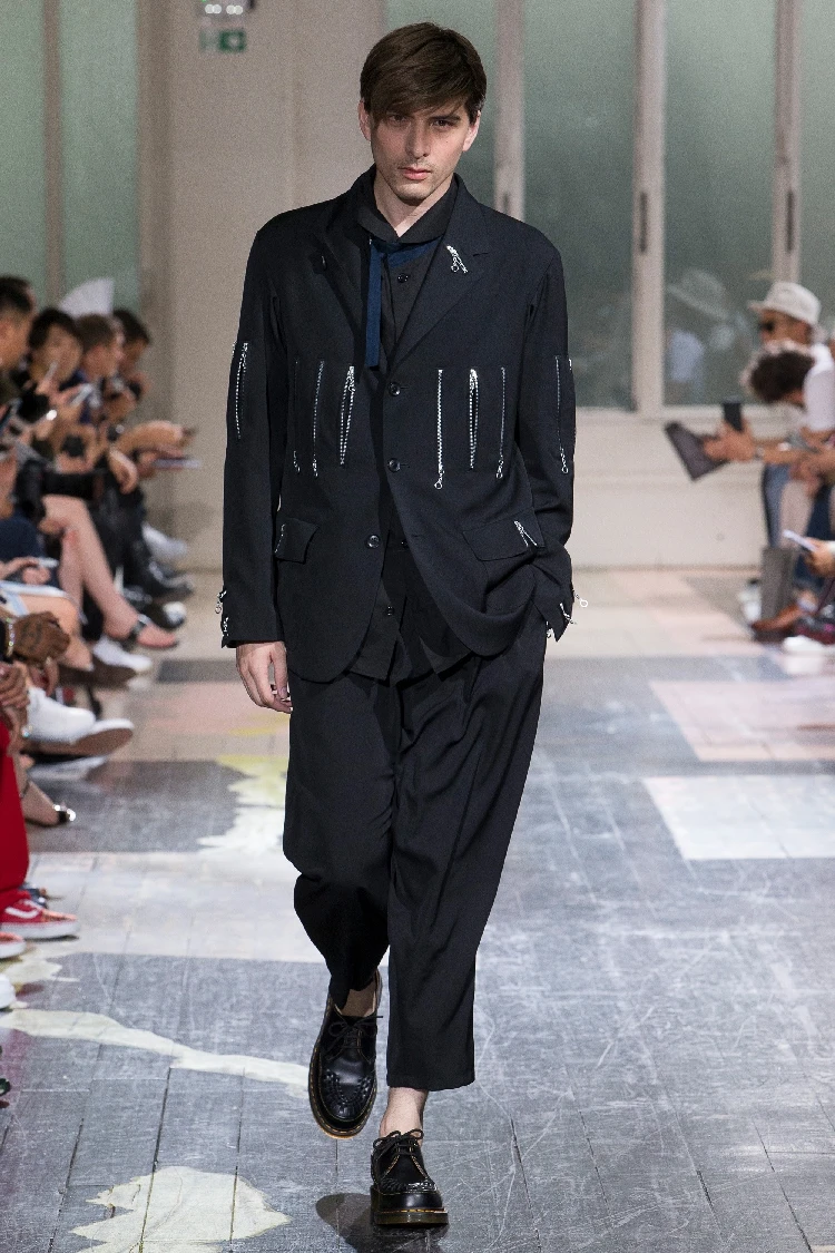 The new Original design and custom show zipper complex stitching suit S-6XL!Large size, high quality men's wear
The new Original design and custom show zipper complex stitching suit S-6XL!Large size, high quality men's wear