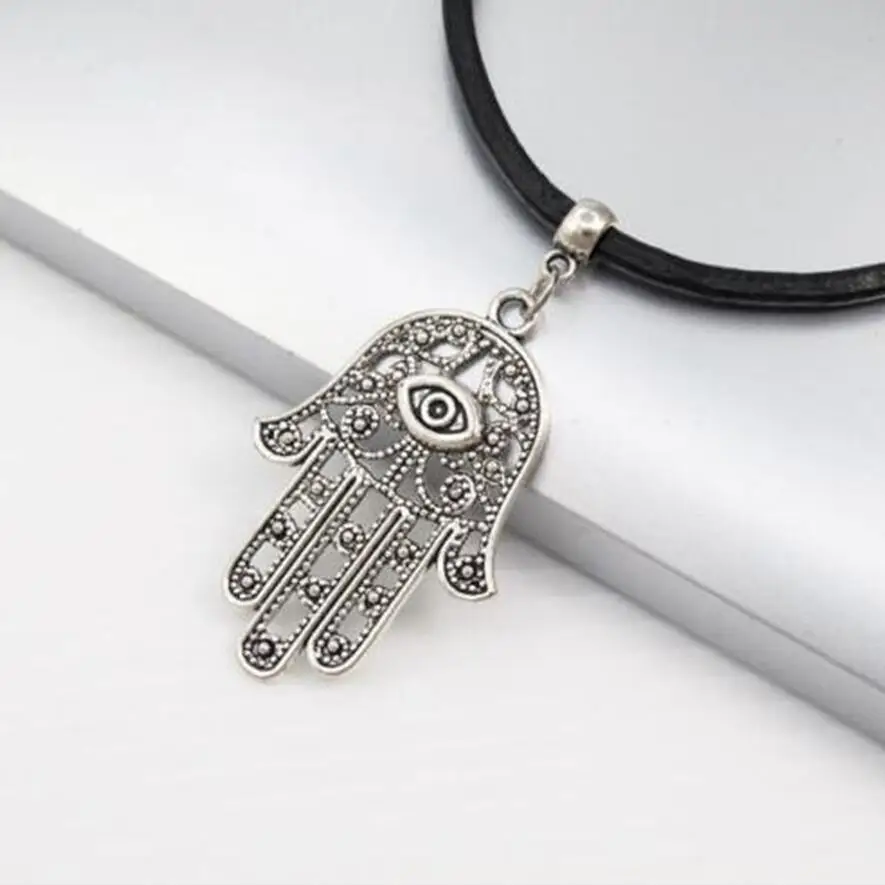 1PCS Vintage Silver Evil Eye Hamsa Fatima hand Charms Leather Snake Chain Necklace Women Jewelry Gift Q21
1PCS Vintage Silver Evil Eye Hamsa Fatima hand Charms Leather Snake Chain Necklace Women Jewelry Gift Q21