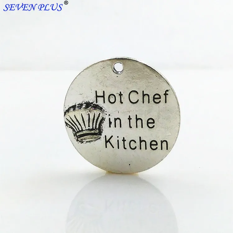 High Quality 20 Pieces/Lot Diameter 25mm Antique Silver Plated Letter Printed Hot Chef In The Kitchen Charm | Украшения и