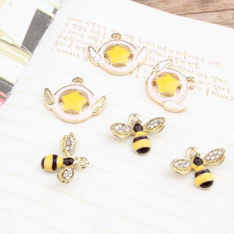 Cute Bees Alloy Enamel Charms For Jewelry Making Gold Color 10pcs/pack DIY Handmade Pendant Fit Ear Necklace Decor Accessories
Cute Bees Alloy Enamel Charms For Jewelry Making Gold Color 10pcs/pack DIY Handmade Pendant Fit Ear Necklace Decor Accessories