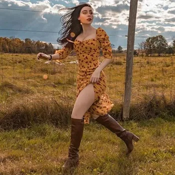 Bohemian Women Summer Dress 2019 Sexy Print Party Night Bodycon Dress Casual Yellow Vintage Dress
Bohemian Women Summer Dress 2019 Sexy Print Party Night Bodycon Dress Casual Yellow Vintage Dress