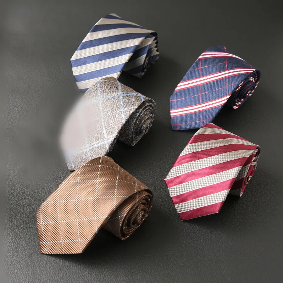 Fashion Explosion British Style Men's 7CM Tie Accessories Business Casual Suit Yarn-dyed Jacquard Necktie Wedding Striped Tie
Fashion Explosion British Style Men's 7CM Tie Accessories Business Casual Suit Yarn-dyed Jacquard Necktie Wedding Striped Tie