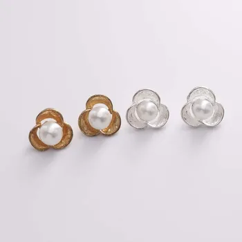 DIY 20pcs Beatiful Flower White Pearl Buttons 15mm Alloy Buttons Sew on Shirt Applique Wedding Accessory for Garment HK-80
DIY 20pcs Beatiful Flower White Pearl Buttons 15mm Alloy Buttons Sew on Shirt Applique Wedding Accessory for Garment HK-80