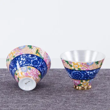 2PCS/Lot 50ml Jingdezhen Blue and White Porcelain Teacup Silver Enamel Tea Cups Tea Ceremony Cha Bowls Drinkware Birthday Gifts
2PCS/Lot 50ml Jingdezhen Blue and White Porcelain Teacup Silver Enamel Tea Cups Tea Ceremony Cha Bowls Drinkware Birthday Gifts