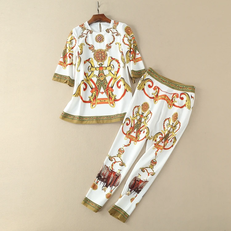 2018 New Fashion Female Clothes Set European Runway Designer Print Half Sleeve Beads Blouse and Fashion Pencil Pants Suits
2018 New Fashion Female Clothes Set European Runway Designer Print Half Sleeve Beads Blouse and Fashion Pencil Pants Suits