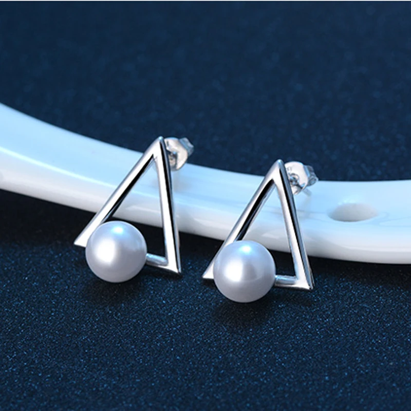 JEXXI Geometric Triangle Shape Simple Silver Plated Imitation Pearl Stud Earrings For Women Fashion Ear Jewelry Accessories
JEXXI Geometric Triangle Shape Simple Silver Plated Imitation Pearl Stud Earrings For Women Fashion Ear Jewelry Accessories