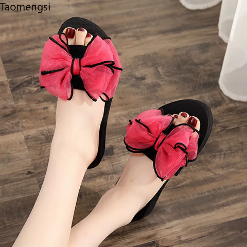 Taomengsi outside wearing 2022 new anti-skid word drag soft bottom outside wearing vacation beach RED slippers SIZE 35-40
Taomengsi outside wearing 2022 new anti-skid word drag soft bottom outside wearing vacation beach RED slippers SIZE 35-40