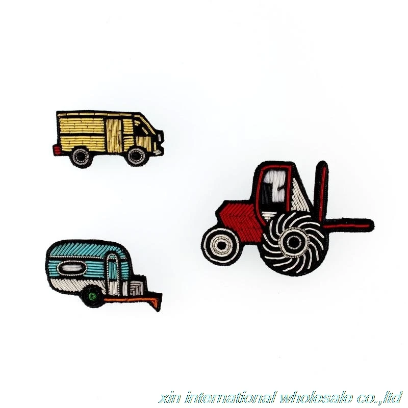 fashion Cartoon car Touring car Truck pins for clothes Metal silk handmade embroidery bagde Creative high grade badges
fashion Cartoon car Touring car Truck pins for clothes Metal silk handmade embroidery bagde Creative high grade badges