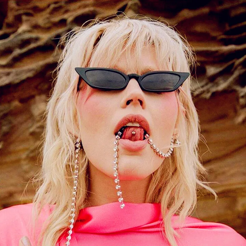 CURTAIN Cute Sexy Cat Eye Sunglasses Women for Female 2019 Retro Small Frame Cateye Sun Glasses for Ladies Oculos de sol UV400
CURTAIN Cute Sexy Cat Eye Sunglasses Women for Female 2019 Retro Small Frame Cateye Sun Glasses for Ladies Oculos de sol UV400