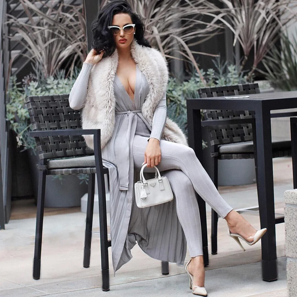 Quality Rayon Striped Cardigan & Leggings 2 Piece Bandage Set Women Two Pieces Pants Outfit
Quality Rayon Striped Cardigan & Leggings 2 Piece Bandage Set Women Two Pieces Pants Outfit