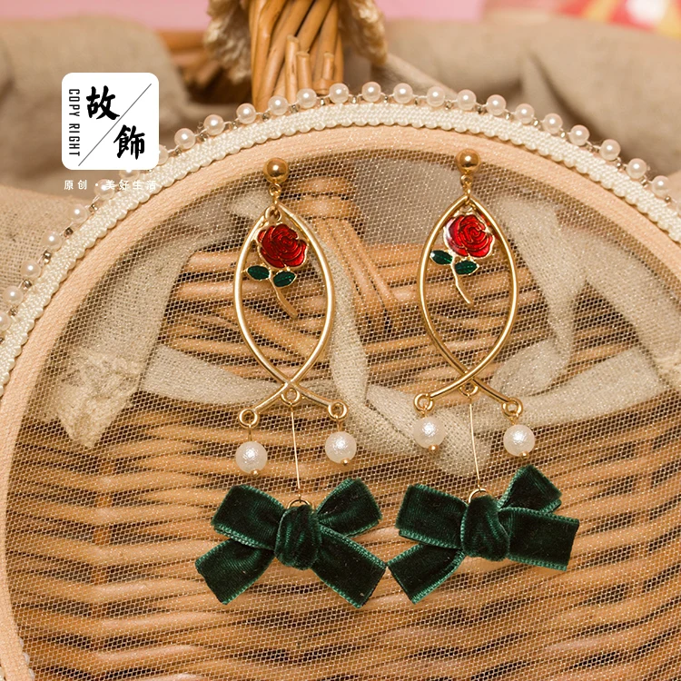 Princess sweet lolita earrings Do you want roses original design pearl bows rose earrings fashion women earring GSH188
Princess sweet lolita earrings Do you want roses original design pearl bows rose earrings fashion women earring GSH188