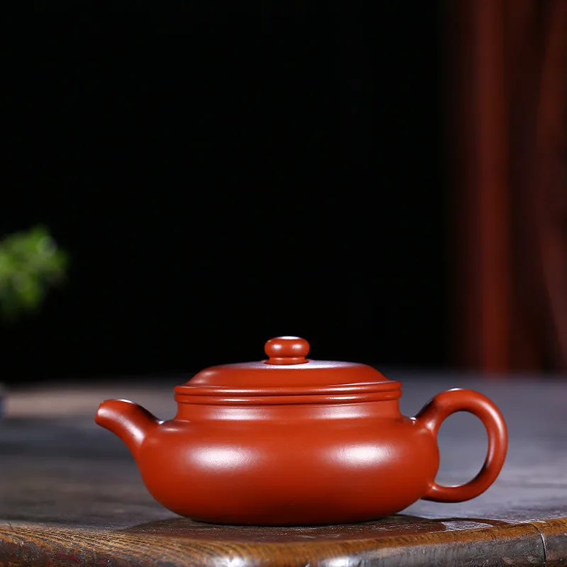 Teapot Famous Full Manual Raw Ore Bright Red Robe Will Flat To Fake Something Antique Kettle Teapot Kung Fu Tea Have Gift
Teapot Famous Full Manual Raw Ore Bright Red Robe Will Flat To Fake Something Antique Kettle Teapot Kung Fu Tea Have Gift