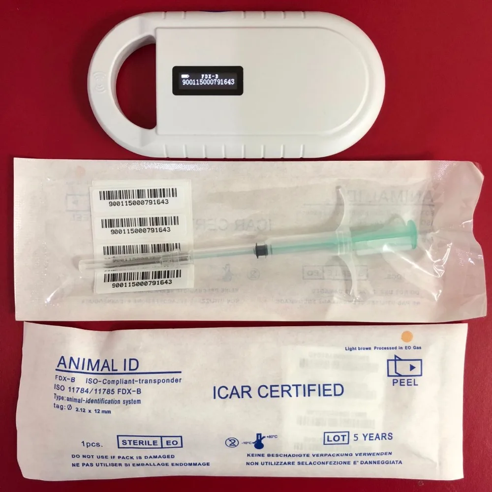 134.2khz ISO Animal Microchip Reader Hand-held Scanner + 2pcs pet chip injector 2.12*12mm 
134.2khz ISO Animal Microchip Reader Hand-held Scanner + 2pcs pet chip injector 2.12*12mm