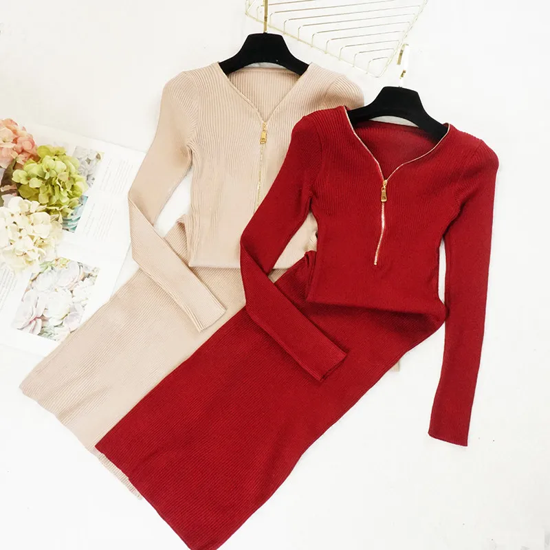 2018 New Autumn Women Zippers Knitted Dress V-Neck Sheath Sweater Dresses Female Long Sleeve Bottoming Dress Long Vestidos A1117
2018 New Autumn Women Zippers Knitted Dress V-Neck Sheath Sweater Dresses Female Long Sleeve Bottoming Dress Long Vestidos A1117