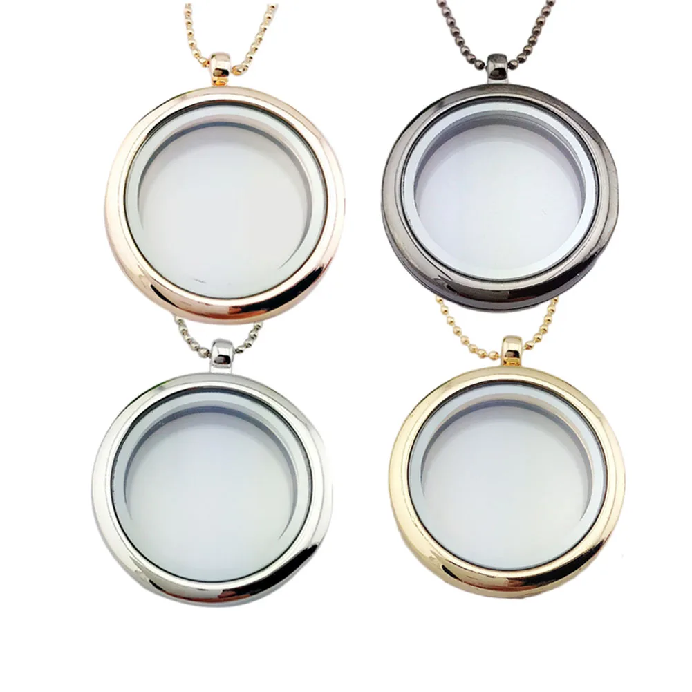Open round glass photo locket pendant Trend Perfect Vogue Special Accessories necklace
Open round glass photo locket pendant Trend Perfect Vogue Special Accessories necklace