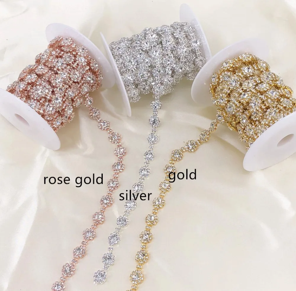 1 Yard Sunflower Rose Gold/Silver/Gold Rhinestone Trim Crystal Cup Chain DIY Fashion accessories Rhinestone Chain
1 Yard Sunflower Rose Gold/Silver/Gold Rhinestone Trim Crystal Cup Chain DIY Fashion accessories Rhinestone Chain