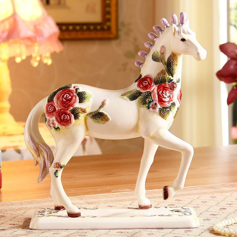 European Luxury Ceramic Horse Ornaments Crafts Decoration Home Livingroom TV Cabinet Lucky Horse Sculpture Desktop Statue Decor
European Luxury Ceramic Horse Ornaments Crafts Decoration Home Livingroom TV Cabinet Lucky Horse Sculpture Desktop Statue Decor