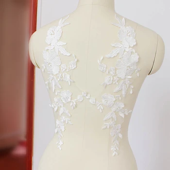 2Pieces/1Pair 38cm*14cm Lace Wedding Dress Applique DIY Bridal Headdress Ivory White Lace Collar Lace Fabric Patch RS1296
2Pieces/1Pair 38cm*14cm Lace Wedding Dress Applique DIY Bridal Headdress Ivory White Lace Collar Lace Fabric Patch RS1296