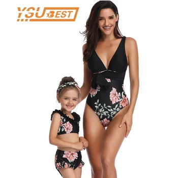 Family Look Clothes Beach Summer One-pieces Swimwear Mommy And Me Swimsuits Matching Mother Daughter Bath Outfits Mom Me Suits
Family Look Clothes Beach Summer One-pieces Swimwear Mommy And Me Swimsuits Matching Mother Daughter Bath Outfits Mom Me Suits