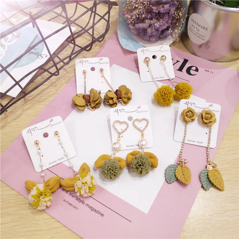 Korea New Handmade Cute Ginger Yellow Lace Flower Fabric Flower Leaf Drop Earring Fashion Jewelry Accessories-JQDPER026D5
Korea New Handmade Cute Ginger Yellow Lace Flower Fabric Flower Leaf Drop Earring Fashion Jewelry Accessories-JQDPER026D5