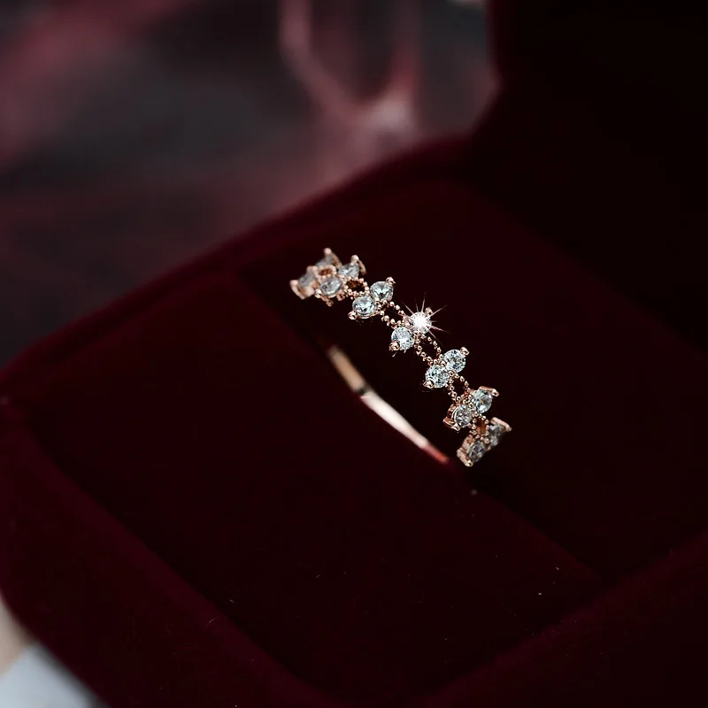 Tisonliz Dainty White Crystal Lace Rings For Women Wedding Engagement Party Beautiful Rings Rose Gold Fashion Jewelry Bijoux
Tisonliz Dainty White Crystal Lace Rings For Women Wedding Engagement Party Beautiful Rings Rose Gold Fashion Jewelry Bijoux