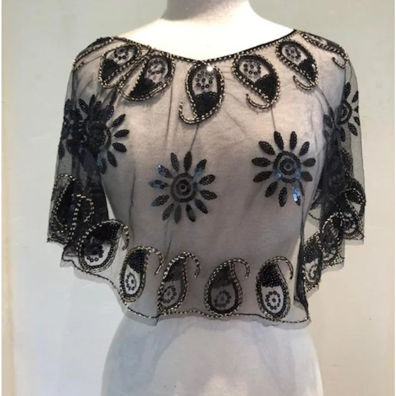 At THE Gatsby~art deco style sequin cape Gold Mesh Cape bellydance flapper coin wrap shawl sequin showgirl art nouveau capelet
At THE Gatsby~art deco style sequin cape Gold Mesh Cape bellydance flapper coin wrap shawl sequin showgirl art nouveau capelet