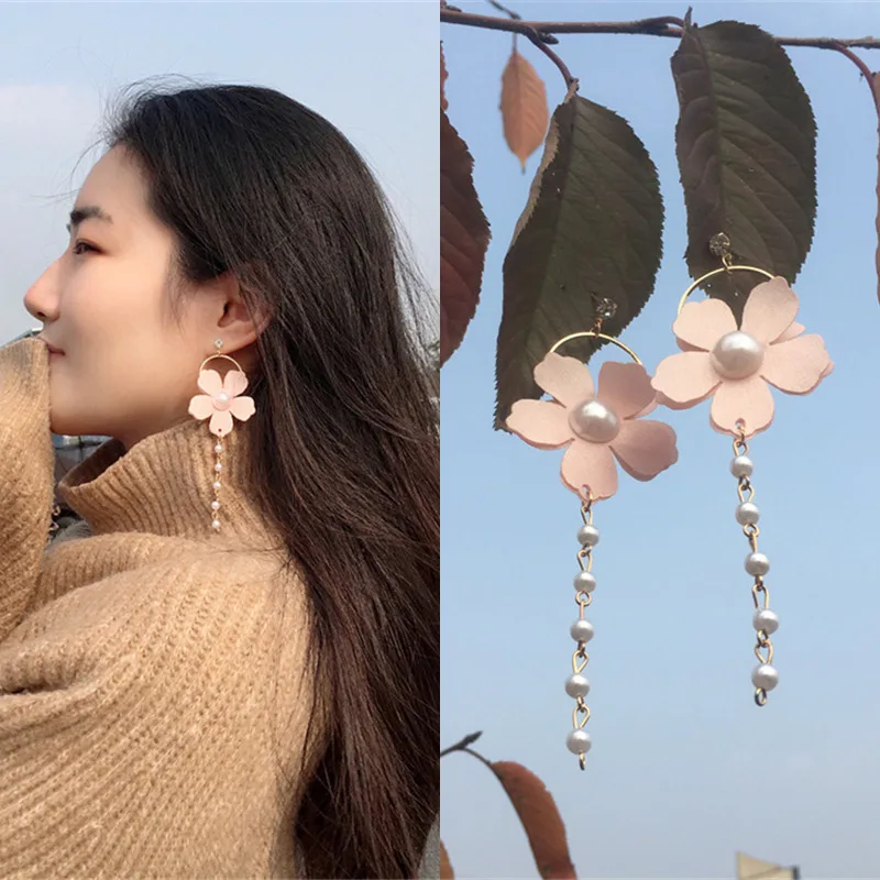 2019 New Fashion Circle Simulation Pearl Pink Flower Brincos Oorbellen Long Statement Beaded Tassel Drop Earrings Women Jewelry
2019 New Fashion Circle Simulation Pearl Pink Flower Brincos Oorbellen Long Statement Beaded Tassel Drop Earrings Women Jewelry