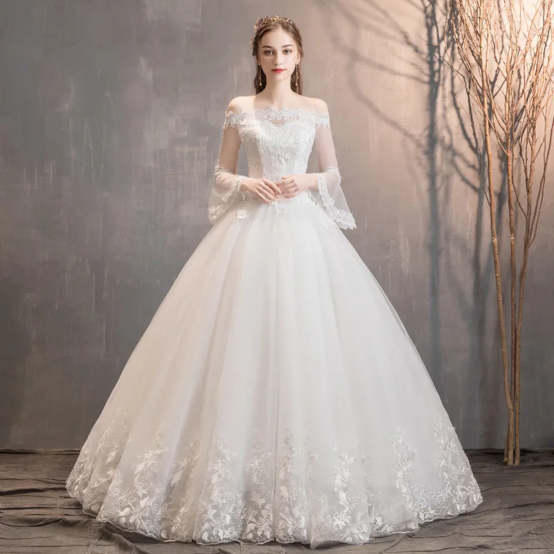 2019 New Sweet Boat Neck Flare Sleeve Long Sleeve Wedding Dress Lace Flower Custom Made Slim Bridal Gown Vestido De Noiva L
2019 New Sweet Boat Neck Flare Sleeve Long Sleeve Wedding Dress Lace Flower Custom Made Slim Bridal Gown Vestido De Noiva L