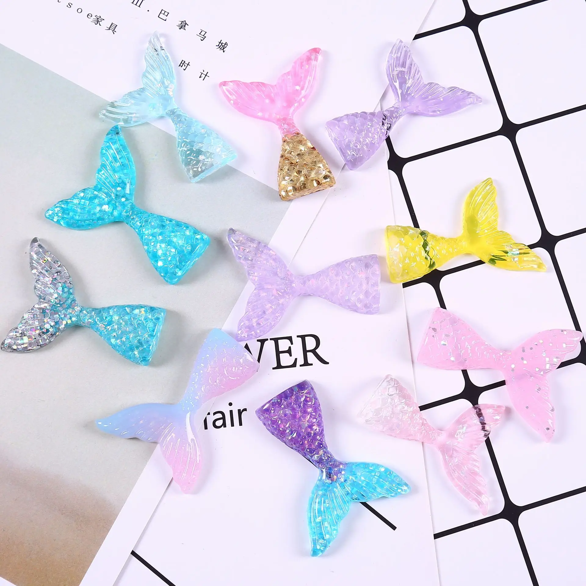 10Pcs/lot Kawaii Flat Back Resin Cabochon Glitter Mermaid Fishtail DIY Accessories Jewelry Making Material Phone Decor 32*41mm
10Pcs/lot Kawaii Flat Back Resin Cabochon Glitter Mermaid Fishtail DIY Accessories Jewelry Making Material Phone Decor 32*41mm
