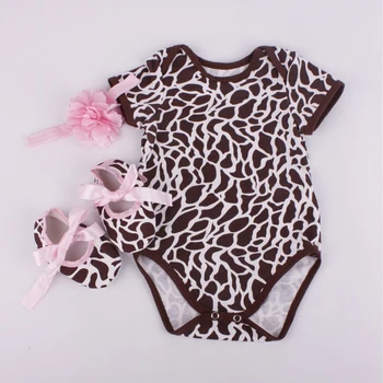 3PCs per Set Baby Girls' Abstract Lines Printed Romper with Pink Flower Headband Shoes
3PCs per Set Baby Girls' Abstract Lines Printed Romper with Pink Flower Headband Shoes