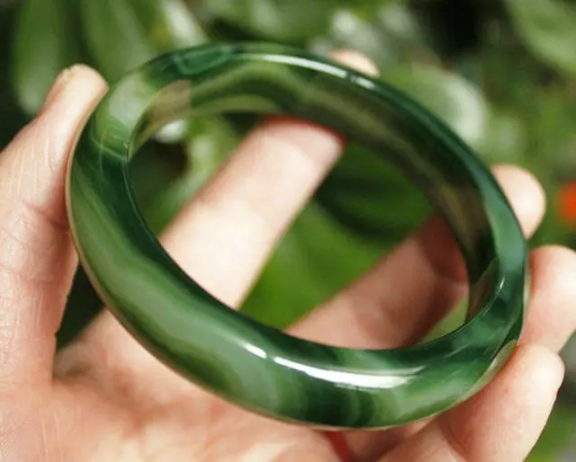 Hot sell ->@@ Green Banded Agate Bangle Bracelet 70mm (inside diameter) AAALLK -Top quality free shipping
Hot sell ->@@ Green Banded Agate Bangle Bracelet 70mm (inside diameter) AAALLK -Top quality free shipping