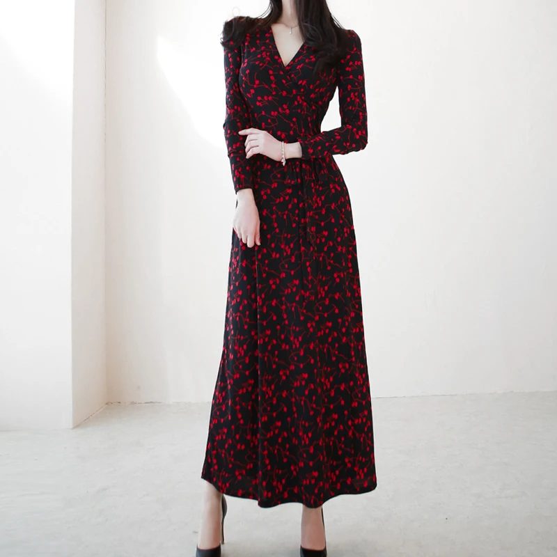 Korean High Quality V Collar Long Sleeve Collect Waist Cherry Printed Jag Woman Long Dress
Korean High Quality V Collar Long Sleeve Collect Waist Cherry Printed Jag Woman Long Dress