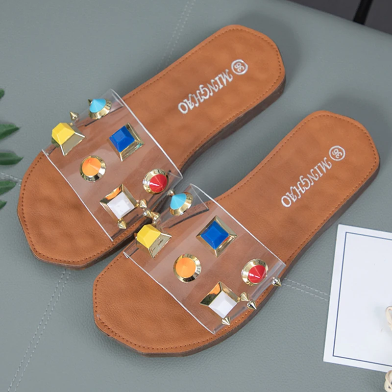 Fashion Rivet Transparent Slippers Women Summer Shoes Indoor Flat Slippers Beach Sandals Women Slides Flip Flops Buty Damskie
Fashion Rivet Transparent Slippers Women Summer Shoes Indoor Flat Slippers Beach Sandals Women Slides Flip Flops Buty Damskie