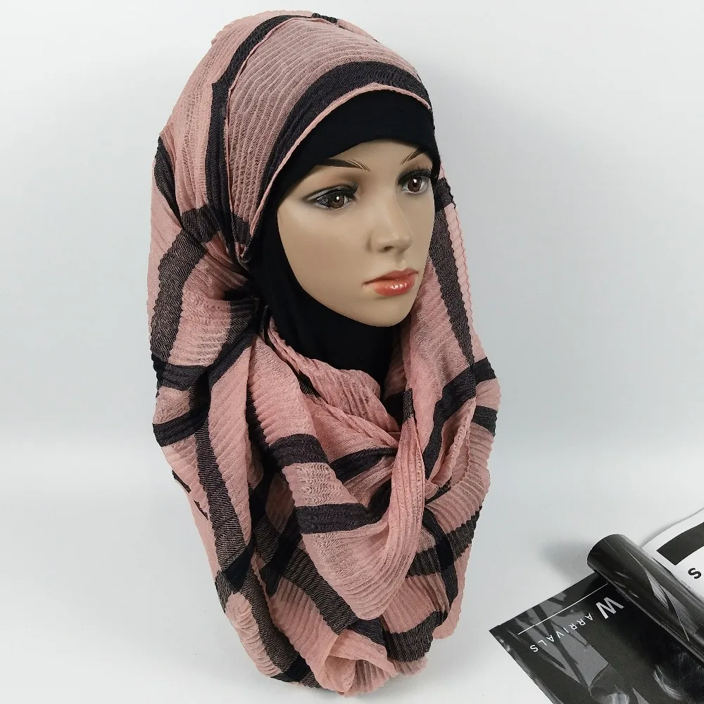 H1331 new style viscose cotton muslim long scarf, stripe print scarf, women's headwrap,fast delivery
H1331 new style viscose cotton muslim long scarf, stripe print scarf, women's headwrap,fast delivery
