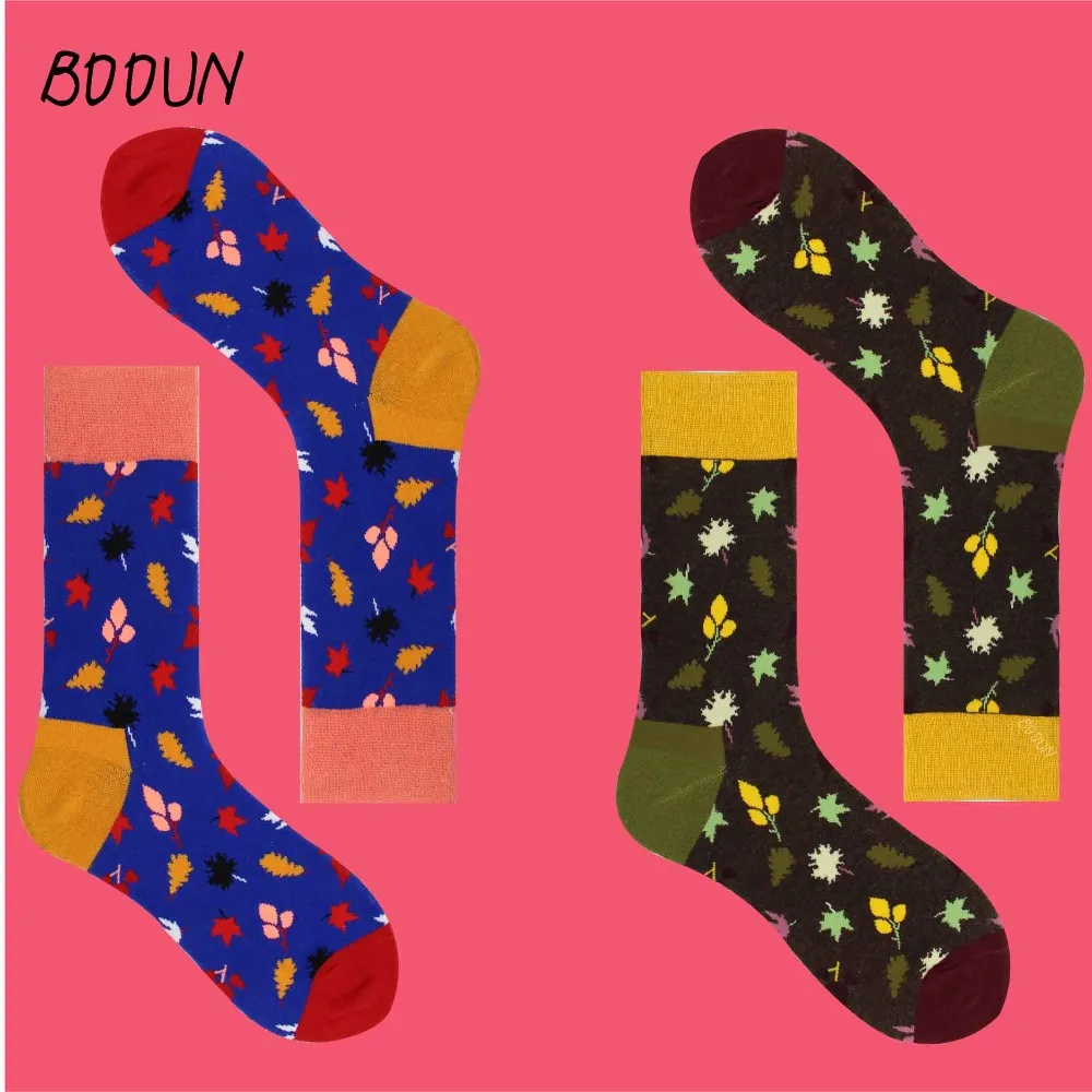 Happy socks Spring and autumn couple combed cotton socks leaf pattern suitable for matching travel suit jeans
Happy socks Spring and autumn couple combed cotton socks leaf pattern suitable for matching travel suit jeans